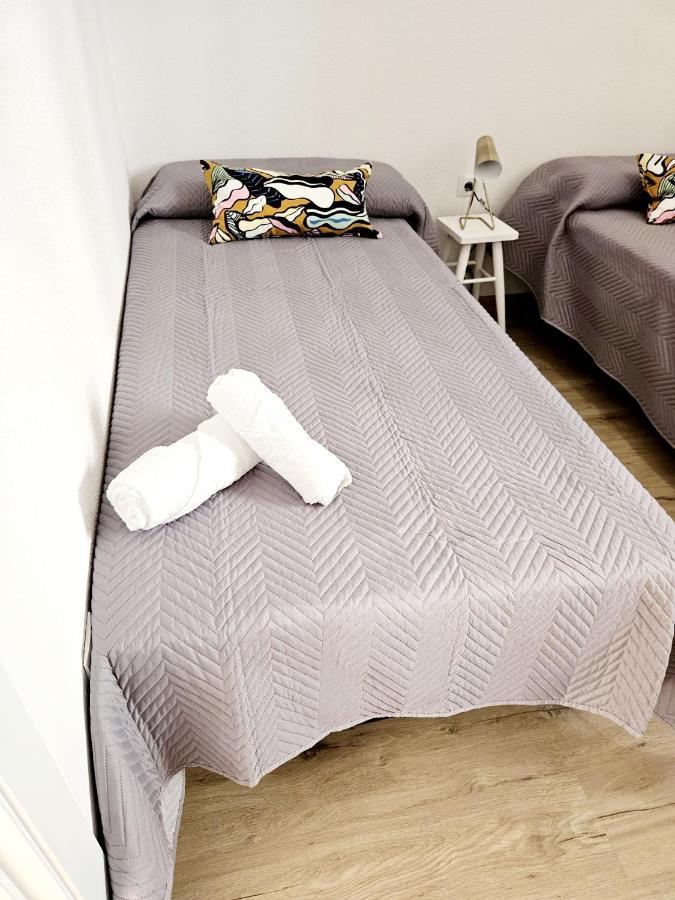 Apartamento Familiar En Triana إشبيلية المظهر الخارجي الصورة