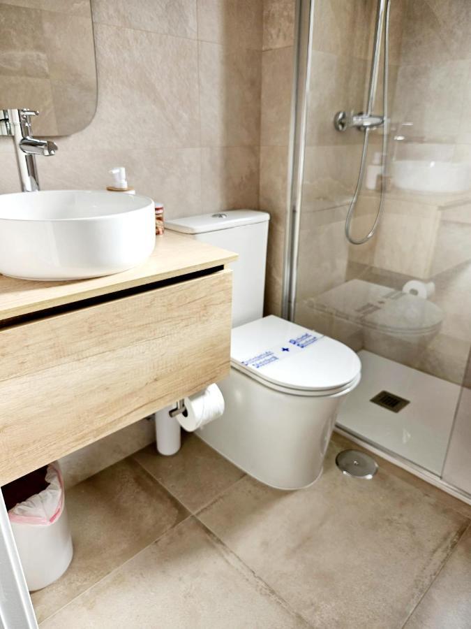 Apartamento Familiar En Triana إشبيلية المظهر الخارجي الصورة